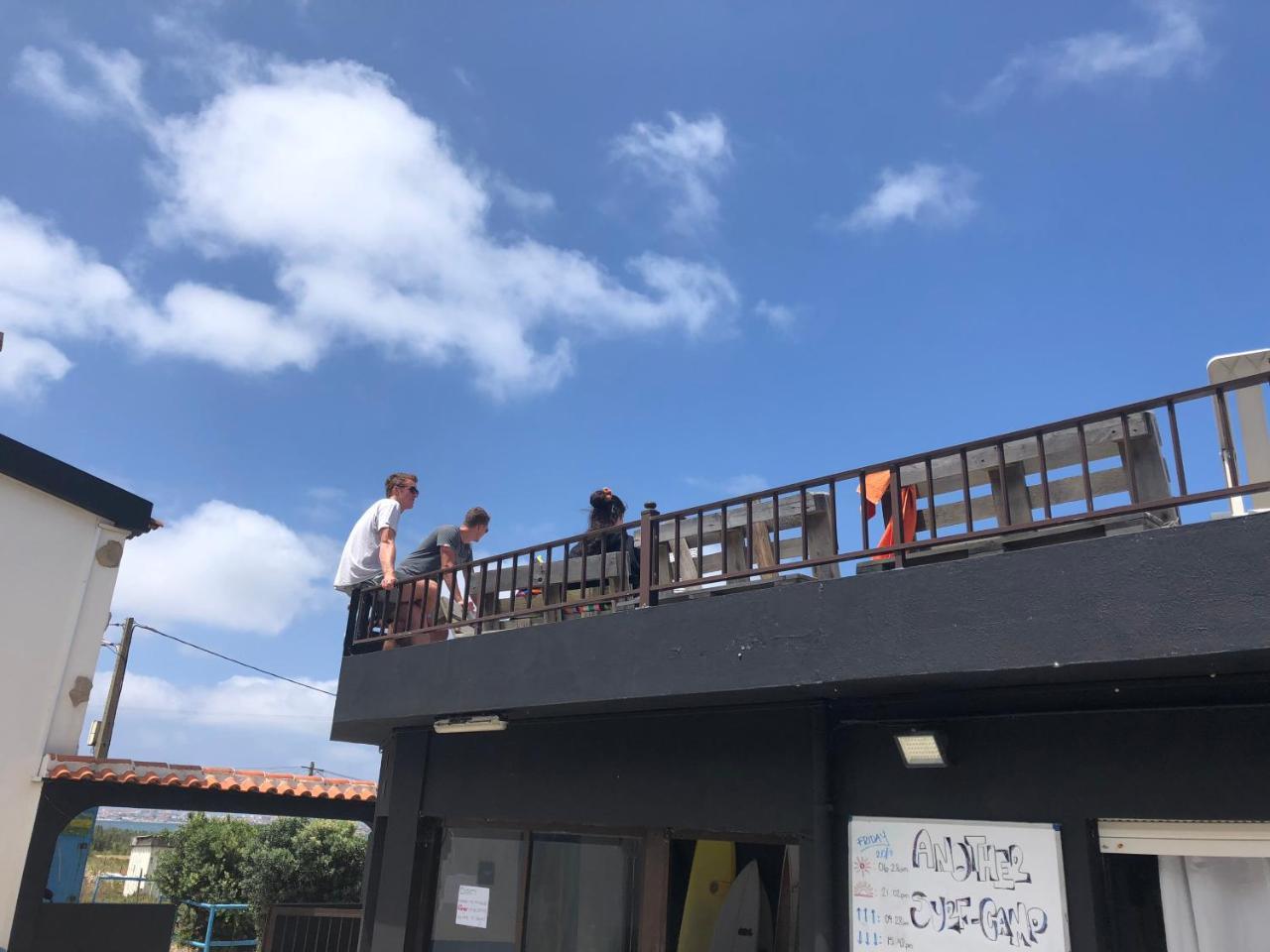 Another Surf Camp Baleal Exterior photo